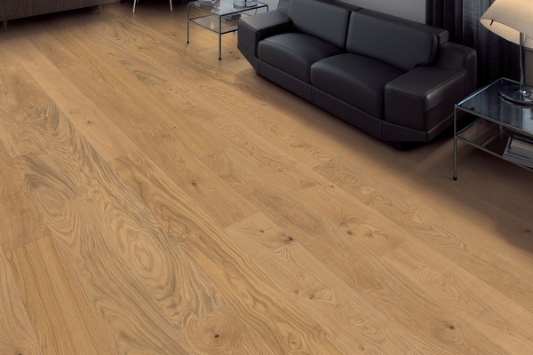 Parkett_LA_4V_Eiche_Markant Interieur