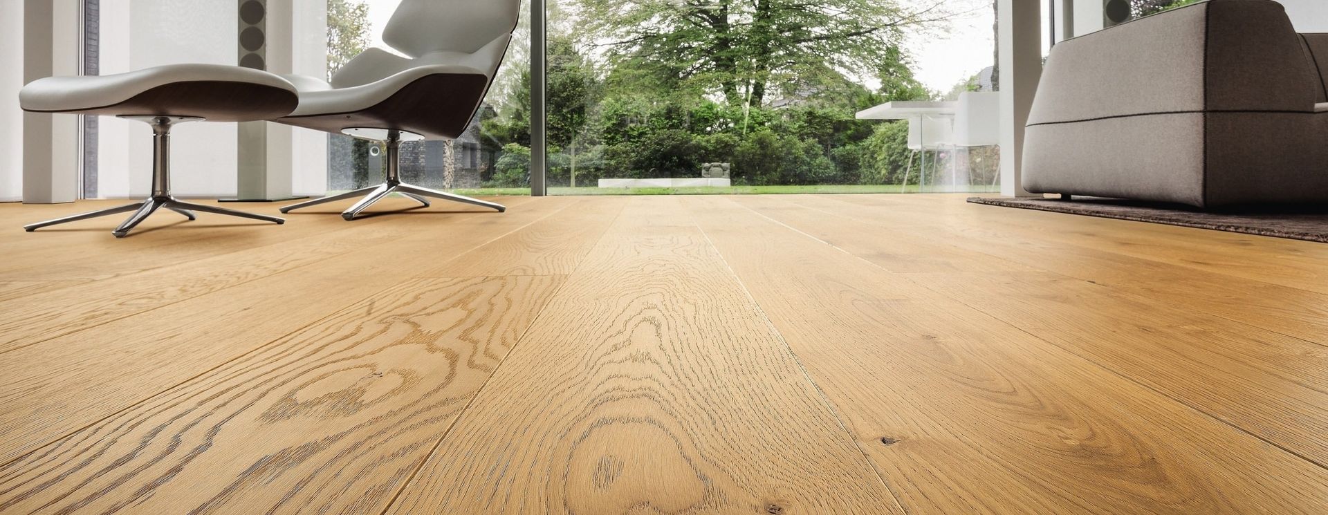 528695_haro_parkett_landhausdiele_180_4v_eiche_sauvage_strukturiert_int05